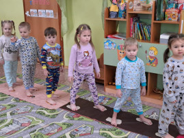 Польза дорожки здоровья в детском саду. Польза дорожки здоровья в детском саду.
